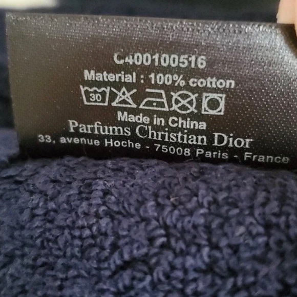 DIOR Bag & Towel Gift Set SAUVAGE NEW BOX - Picture 6 of 7